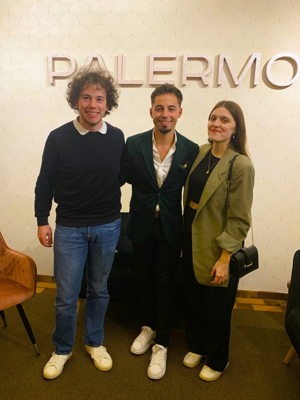 396208561_893992325604668_5343774863948420386_n